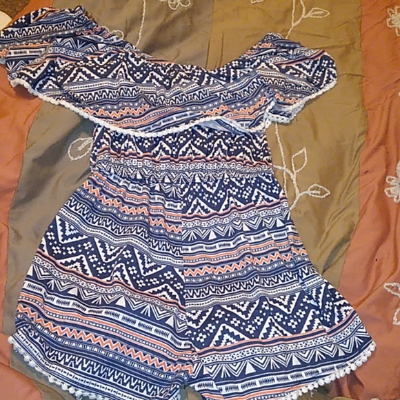 Romper - Picture 2 of 2